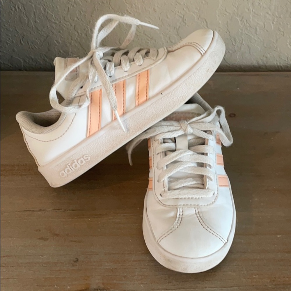 Adidas classic stripe white and pink sneakers 11K